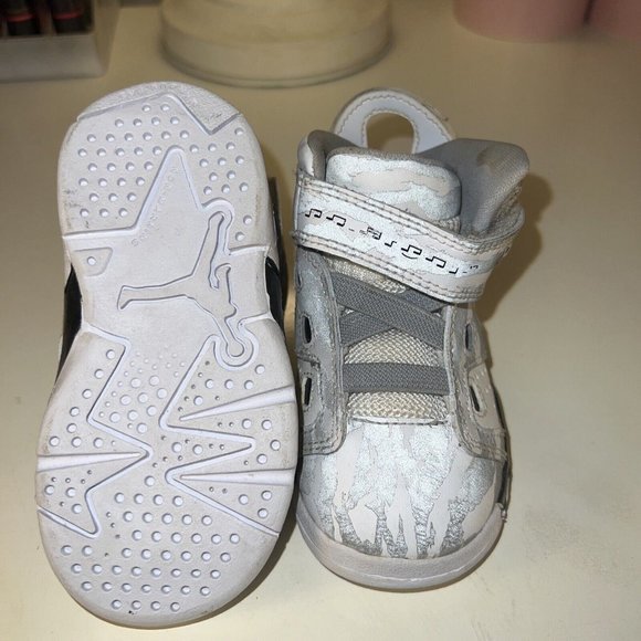 Nike Air Jordans Baby Toddler Size 5C 428820-004 White Gray Black Rare! - Picture 6 of 7